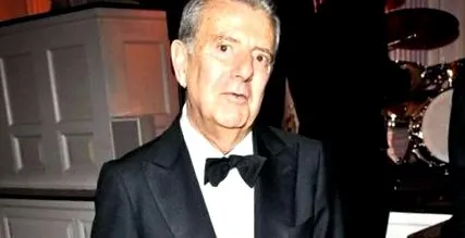összeesküvés