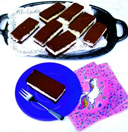 ласкаво