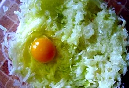 смачний