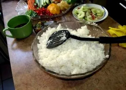 hónapja polcokon