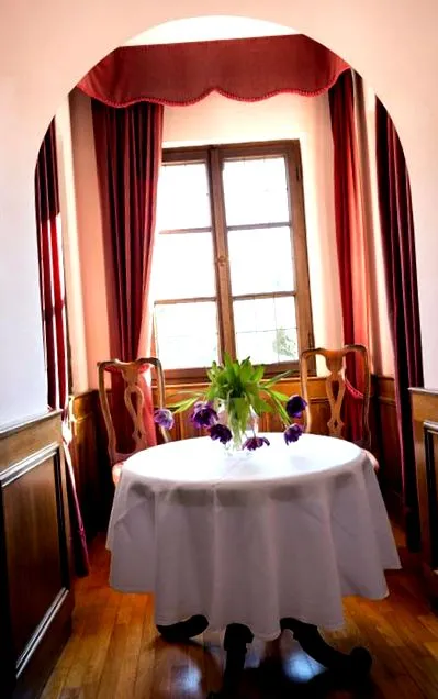 hotel ínyenc