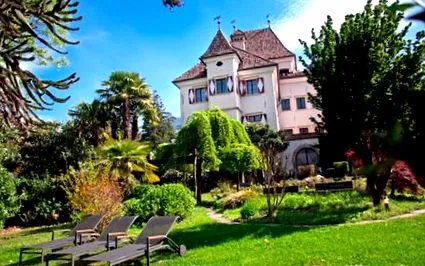 castel ínyenc