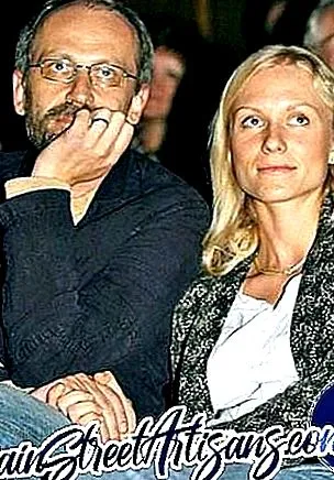 életrajza