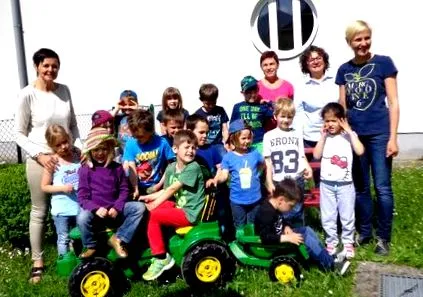 2015 május