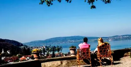 după