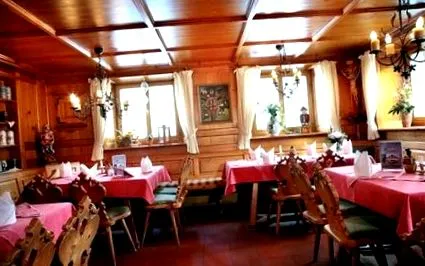 adlerben hotel