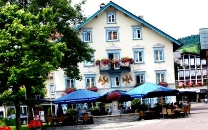 csodálatos adlerben