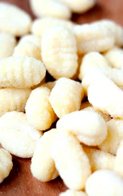 mozzarellával
