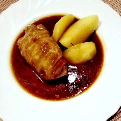 postări