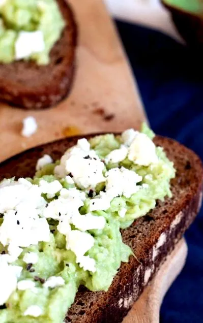 avocado-feta-bread