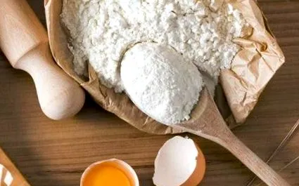 făină
