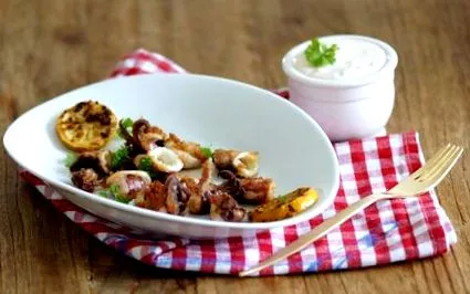 часниковим соусом
