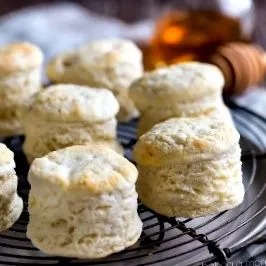 biscuiți
