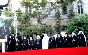 всьому світі