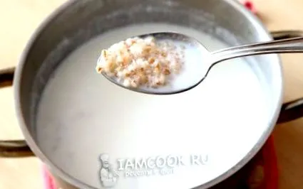 Пшенична каша