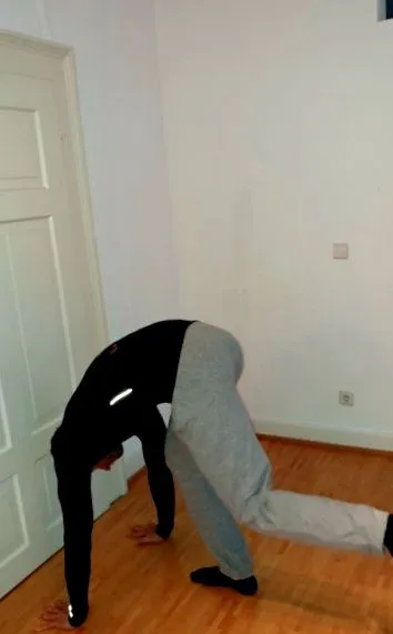 mână