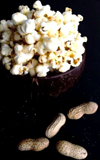 egészséges popcornt