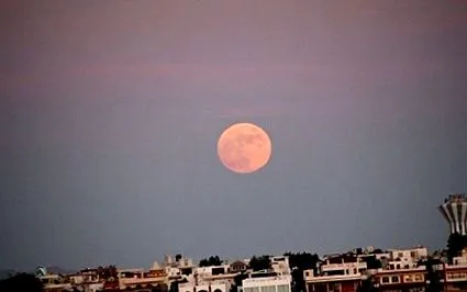 море