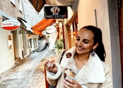 grazi nyolc