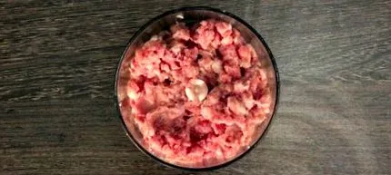 како