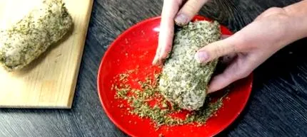 како