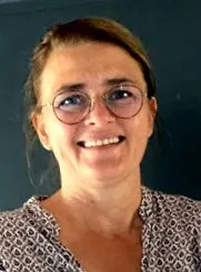 szülésznő cordula