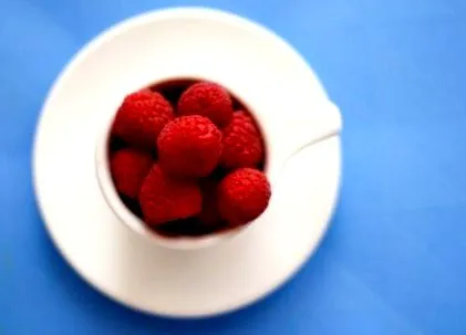 értesebb