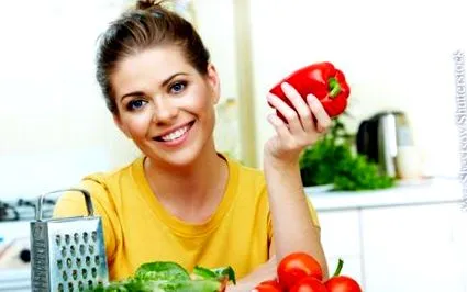 ellen magyarázza