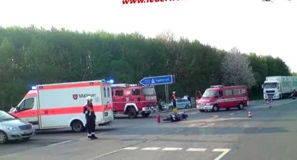 közelében motorrad