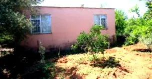 eladó