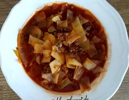 szénpörkölt