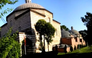 facilități