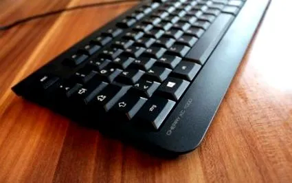 curățați tastatura