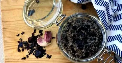 wakame pesto