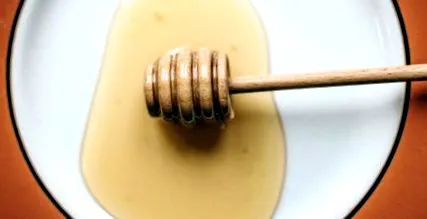 miere fără