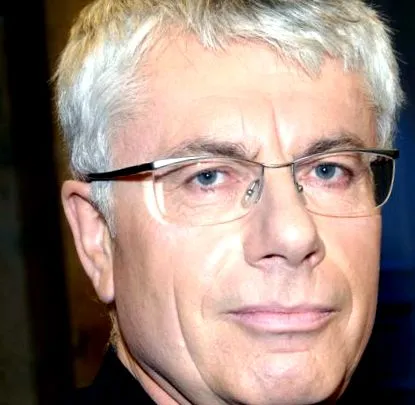 valójában