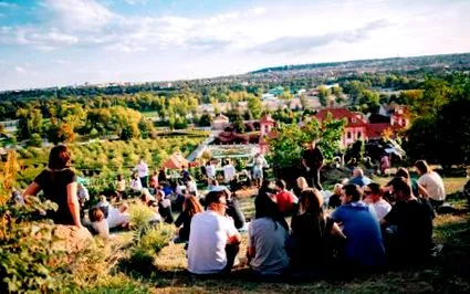 nyár