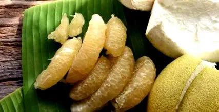 pomelo calories