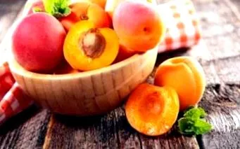 nectarine galben