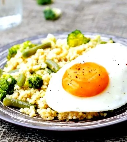 salată călduță