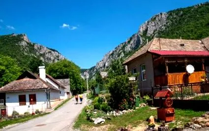 defileului valea