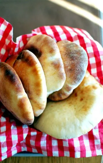 лилави пита