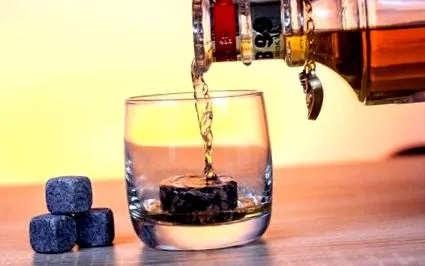 whisky coolstone