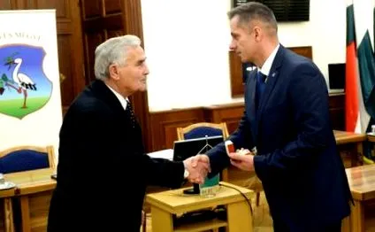 световен световен