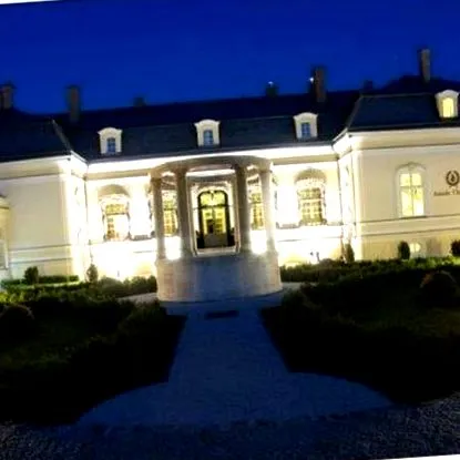château amade