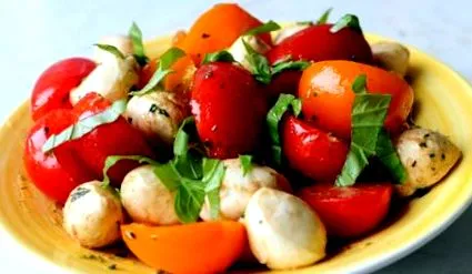 roșii mozzarella
