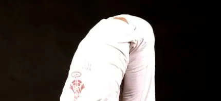 pāda-hastāsana поза