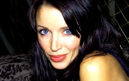 Dannii Minogue bolii
