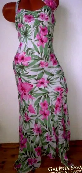 motive tropical