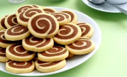 biscuiții dungi